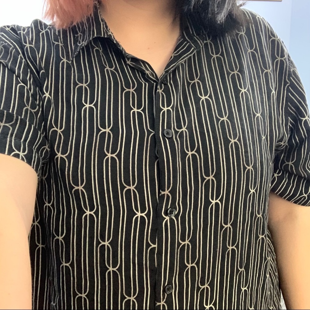 Silk Patterned Button Up - Picture 3 of 4